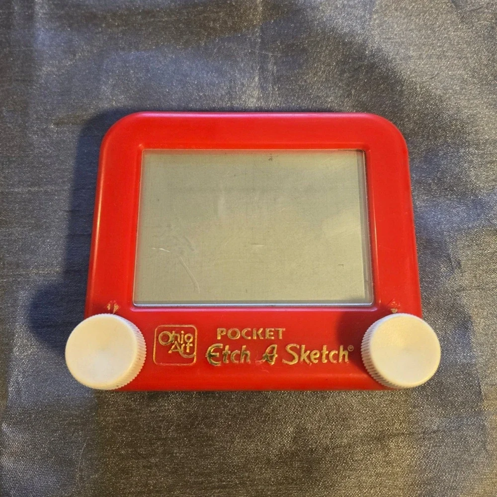 Ohio Art Pocket‎ Etch A Sketch Red Drawing Toy Kids Classic Retro Nostalgic Fun
